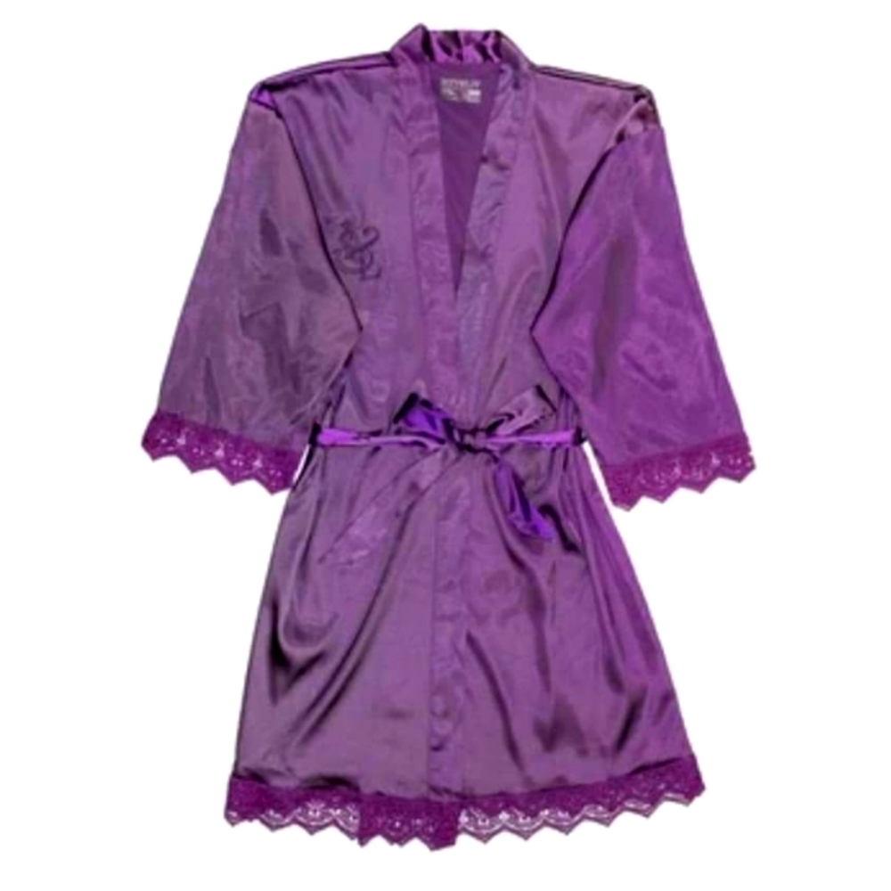 Satin bath robe